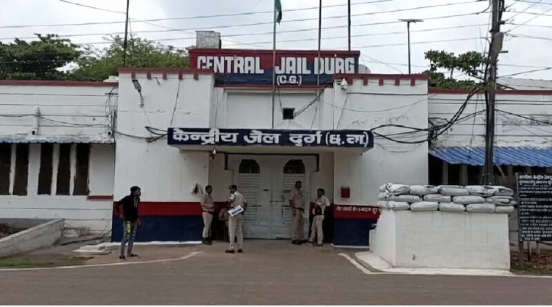 हर बल्ब में उम्मीद की किरण: दुर्ग जेल में रोजगारमुखी प्रशिक्षण की मिसाल