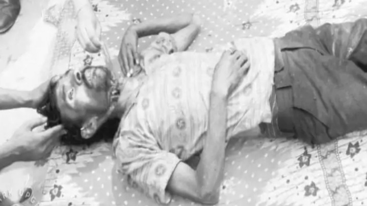 CG BREAKING: बिलासपुर में तंत्र-मंत्र के शक में व्यक्ति ने की आत्महत्या, गला काटकर दी जान