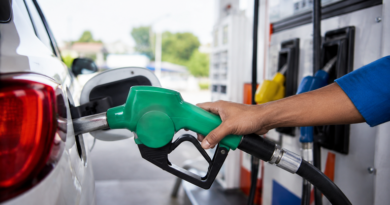 Petrol Diesel Rate Today: कच्चा तेल हुआ सस्ता, क्या पेट्रोल-डीजल की कीमतों में हुआ कोई बदलाव?