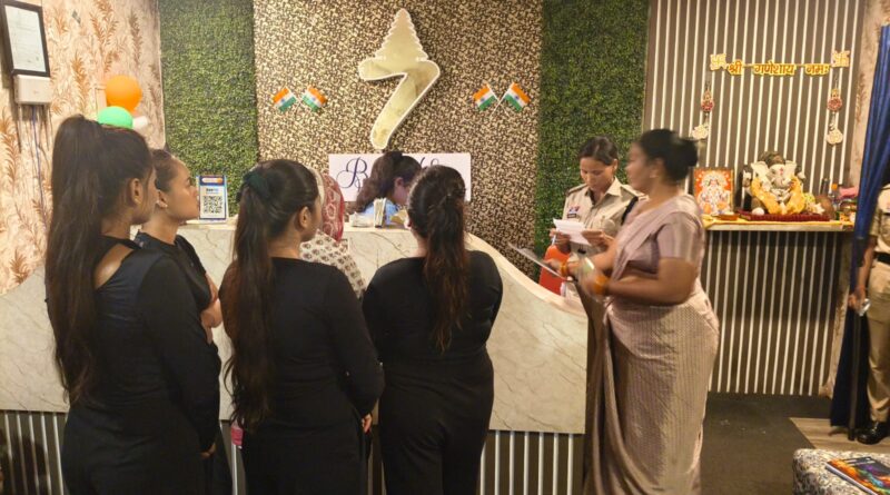 रायपुर में 30 स्पा सेंटरों पर पुलिस की बड़ी जांच, अंबुजा मॉल के ला थाई स्पा समेत 2 सेंटरों में मिली आपत्तिजनक वस्तुएं……