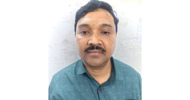 दुर्ग हेमचंद यादव विश्वविद्यालय में वेतन घोटाले का खुलासा……महिला कर्मचारी के वेतन गबन मामले में कुलसचिव गिरफ्तार….जानें क्या है पूरा मामला
