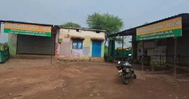 दुर्ग ब्रेकिंग: पाटन में शराब दुकान के पास युवक से बेरहमी से मारपीट, सिर-सीने में गंभीर चोट… इलाज के दौरान 22 वर्षीय रुपेश की मौत