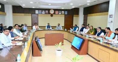 साय कैबिनेट के 5 बड़े फैसले! 45 साल तक नौकरी का मौका… युवाओं के लिए ₹500 करोड़, जानिए 5 बड़े ऐलान