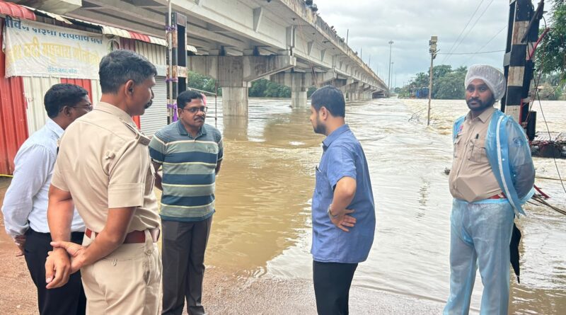 दुर्ग में शिवनाथ नदी में उफान, बप्पा की विदाई पर लगा ब्रेक! गणेश विसर्जन पर फिलहाल रोक, कलेक्टर ने संभाला मोर्चा