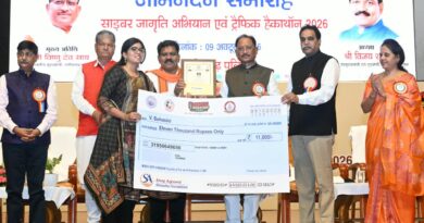 साइबर जागरूकता के लिए अभिनव पहल करने वाले जिलों और ट्रैफिक हैकाथॉन के विजेताओं का हुआ सम्मान