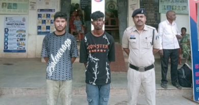 दुर्ग ब्रेकिंग: चोरों ने दुर्गा पंडाल की दान पेटी भी नहीं छोड़ी! AC का कॉपर वायर भी चुराया, 3 आरोपी गिरफ्तार! 2 नाबालिग भी शामिल